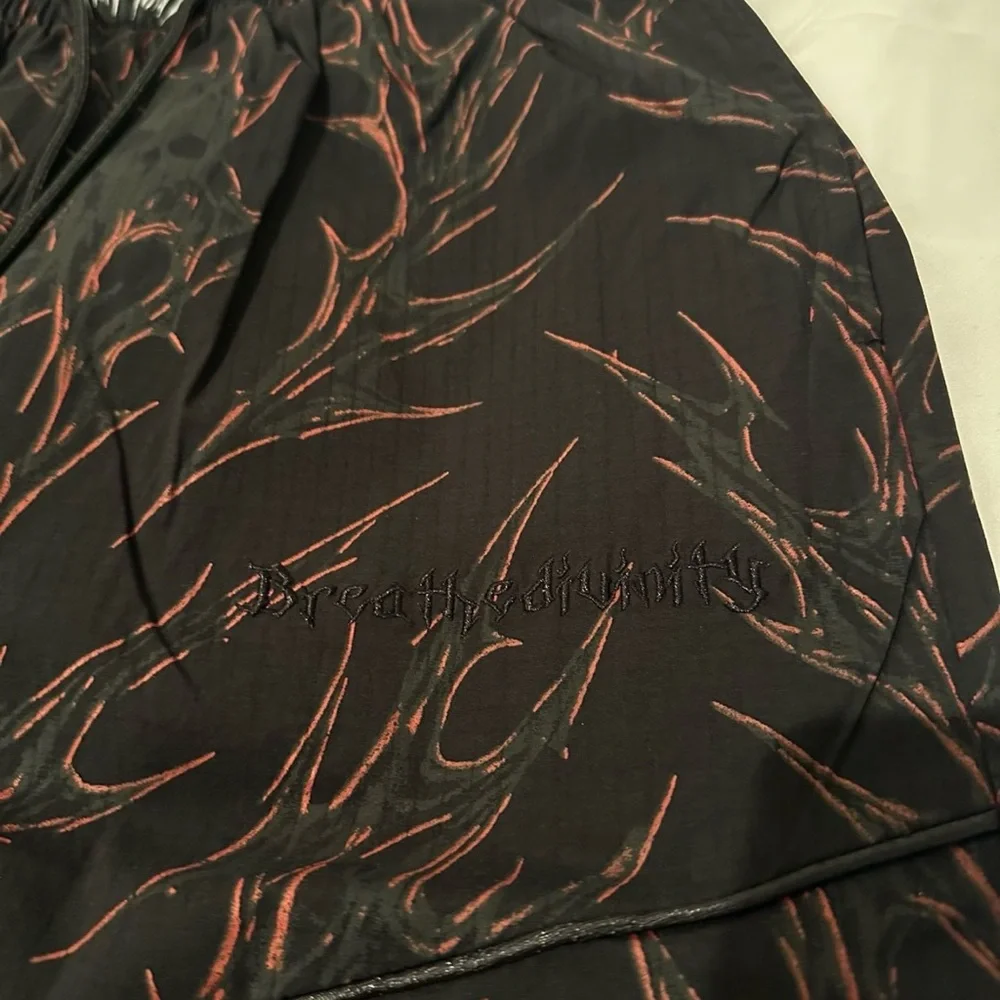 Breathedivinity Camo Cargo Pants - Picture 2 of 3